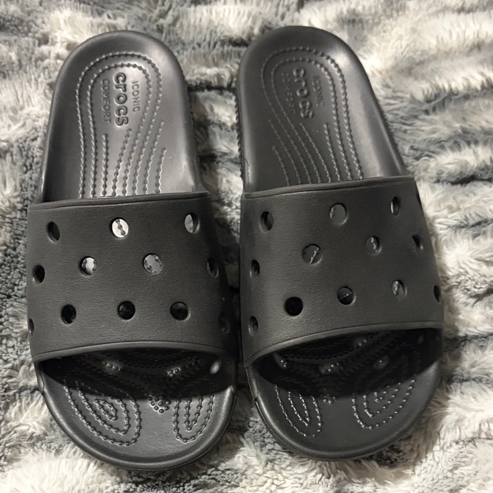 Black crocs slides